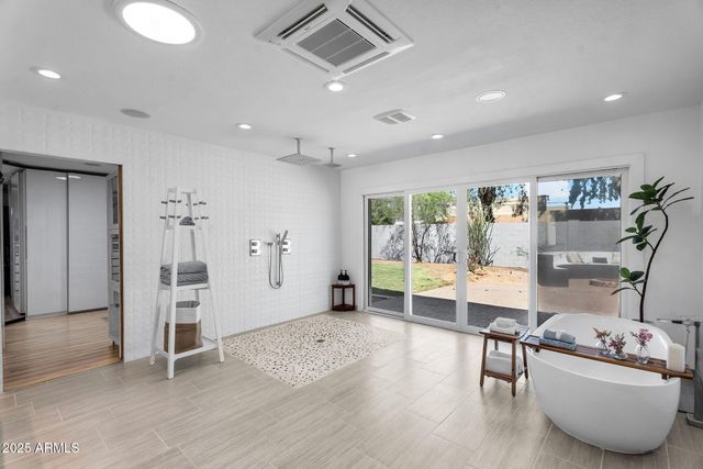 6071 E LUDLOW Drive, Scottsdale, AZ 85254