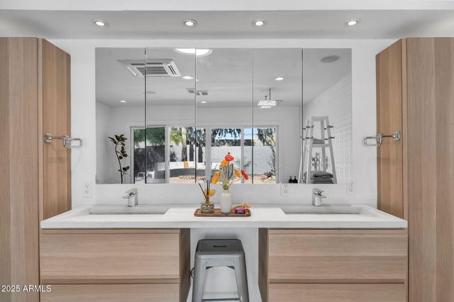 6071 E LUDLOW Drive, Scottsdale, AZ 85254