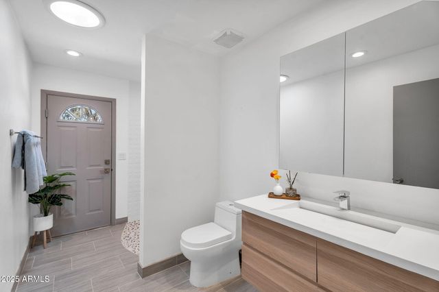 6071 E LUDLOW Drive, Scottsdale, AZ 85254