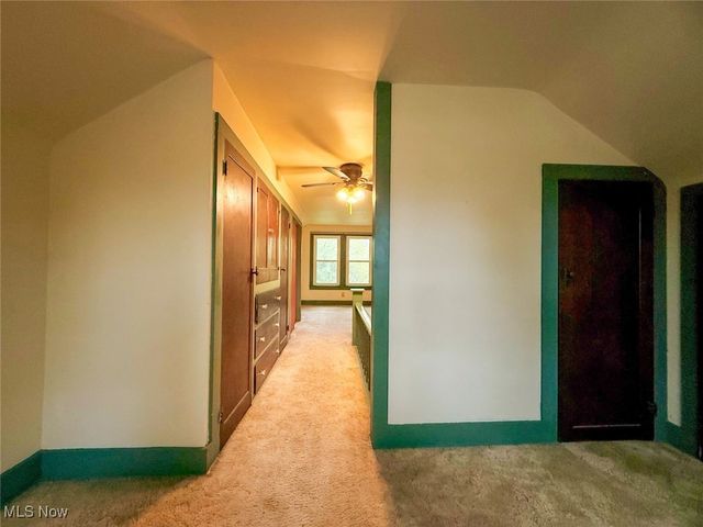 221 N Market Street, Lodi, OH 44254