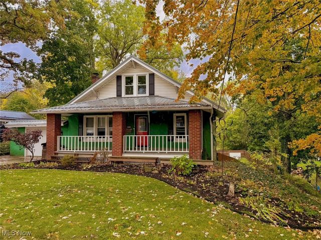 221 N Market Street, Lodi, OH 44254