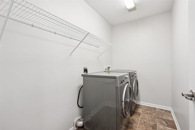 3005 SE Ridge Crest Street, Grimes, IA 50111