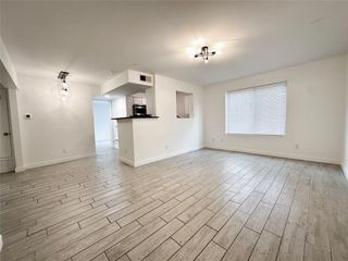1307 Norwalk LN 102, Austin, TX 78703
