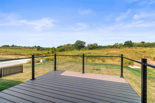 4313 SE Adams Drive, Blue Springs, MO 64014