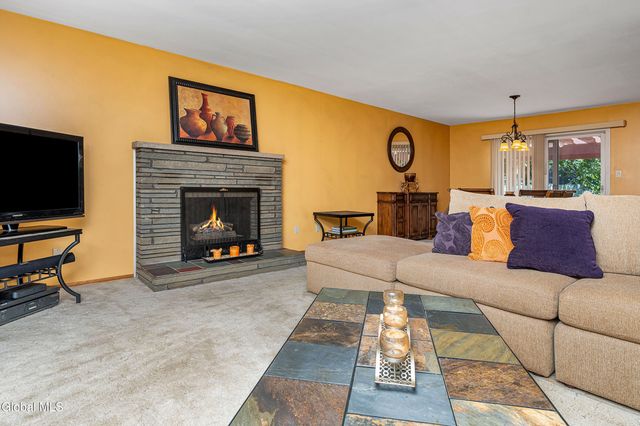 27 Northgate Drive, Guilderland, NY 12203
