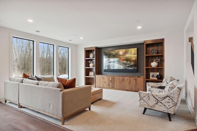 1973 Leaping Deer Circle, Medina, MN 55340