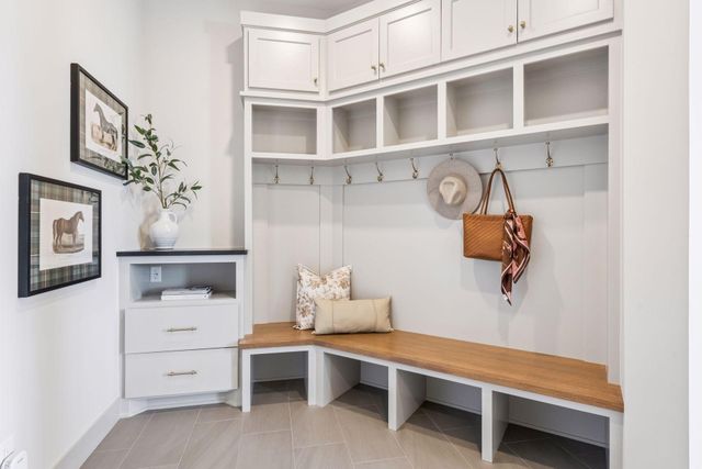 1973 Leaping Deer Circle, Medina, MN 55340