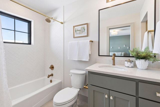 1973 Leaping Deer Circle, Medina, MN 55340