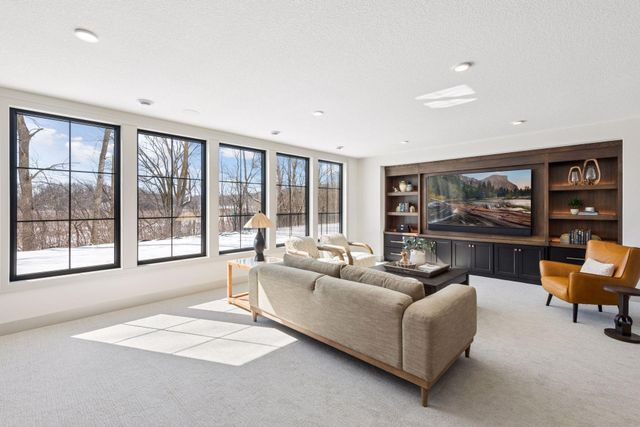 1973 Leaping Deer Circle, Medina, MN 55340