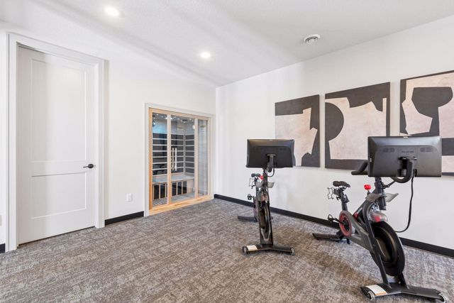 1973 Leaping Deer Circle, Medina, MN 55340