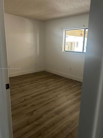 8045 SW 107th Ave 115, Miami, FL 33173