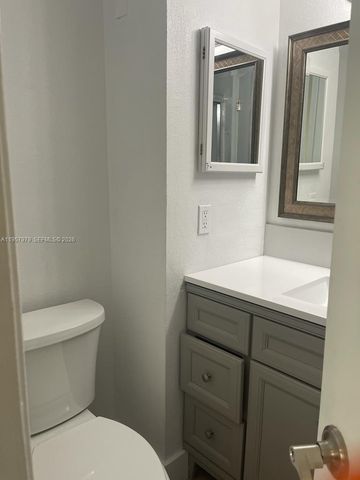 8045 SW 107th Ave 115, Miami, FL 33173