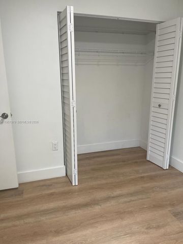 8045 SW 107th Ave 115, Miami, FL 33173