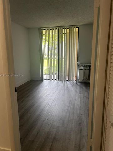 8045 SW 107th Ave 115, Miami, FL 33173