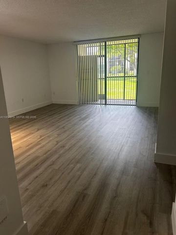 8045 SW 107th Ave 115, Miami, FL 33173