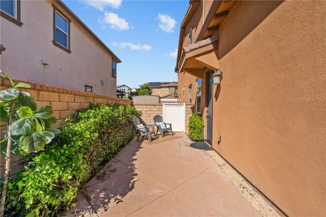 24557 Rosette, Valencia, CA 91354