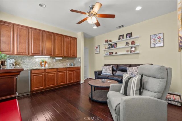 24557 Rosette, Valencia, CA 91354