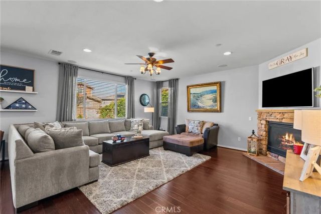 24557 Rosette, Valencia, CA 91354