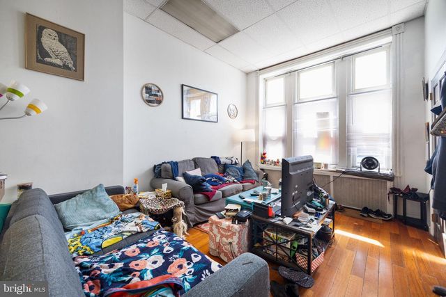 1803 S BROAD ST, Philadelphia, PA 19148