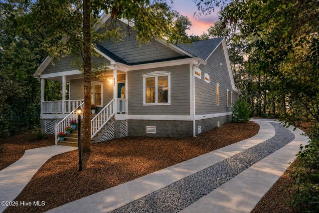 6271 Cattail Court, Southport, NC 28461
