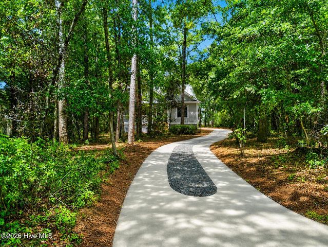 6271 Cattail Court, Southport, NC 28461