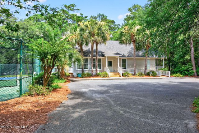 6271 Cattail Court, Southport, NC 28461