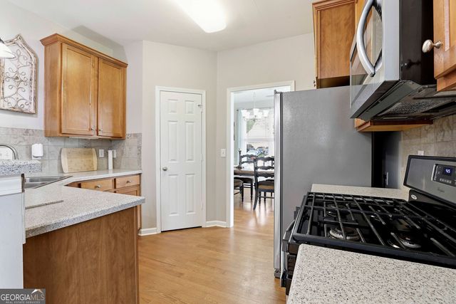 91 Creekside Way, Newnan, GA 30265