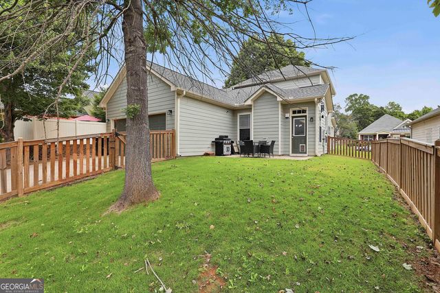 91 Creekside Way, Newnan, GA 30265