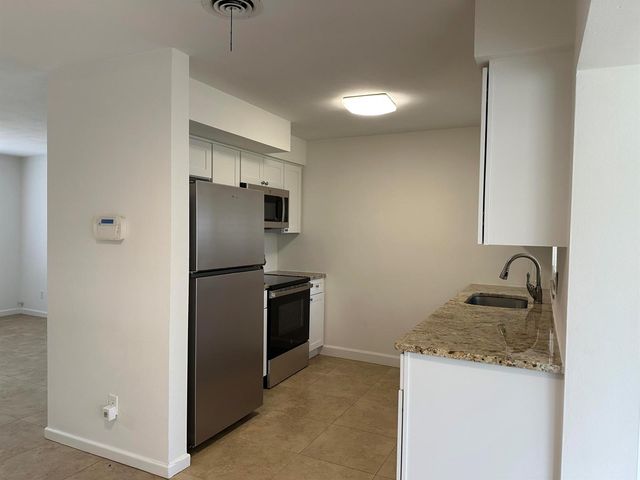 2745 Atlantic Boulevard, Vero Beach, FL 32960