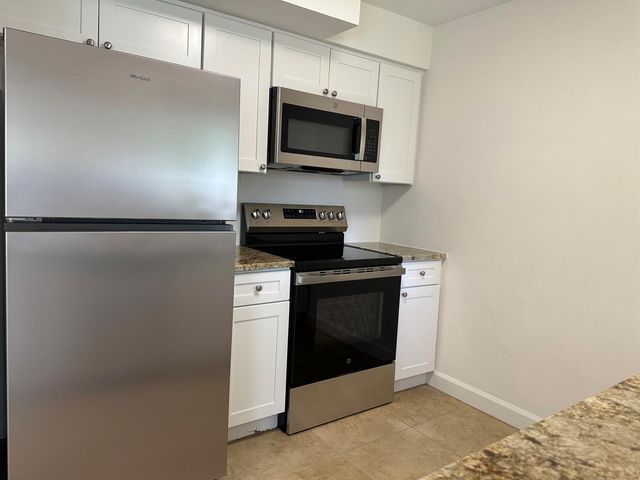 2745 Atlantic Boulevard, Vero Beach, FL 32960