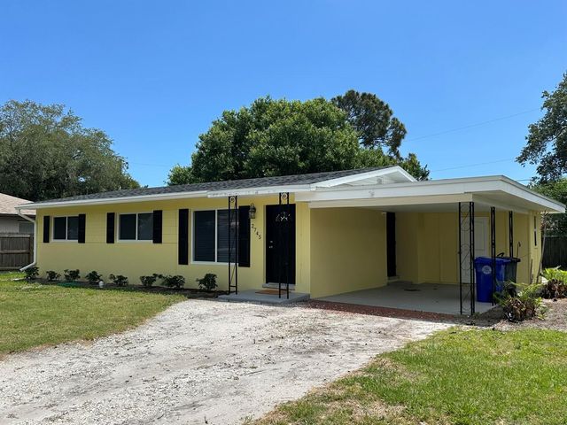 2745 Atlantic Boulevard, Vero Beach, FL 32960
