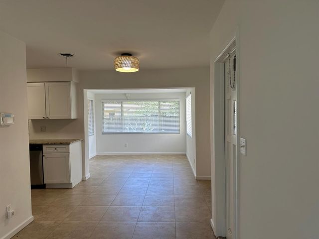2745 Atlantic Boulevard, Vero Beach, FL 32960