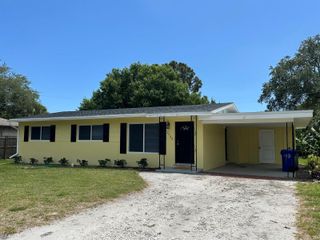 2745 Atlantic Boulevard, Vero Beach, FL 32960
