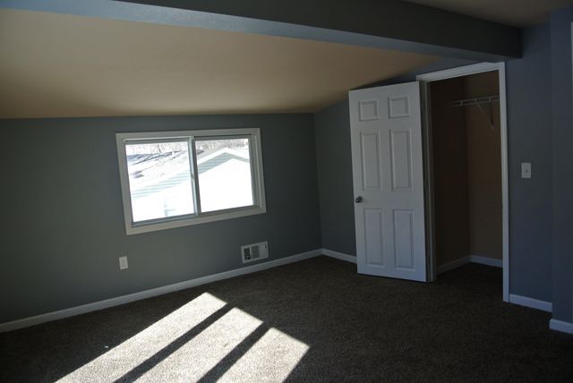 1217 5th, Minot, ND 58703