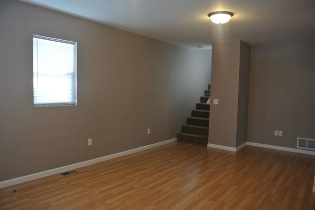 1217 5th, Minot, ND 58703