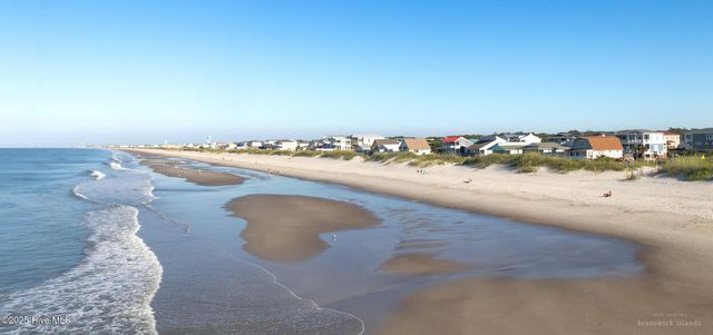 127 NW 20th Street, Oak Island, NC 28465