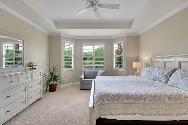 4700 YACHT HARBOR DR 612, Naples, FL 34112