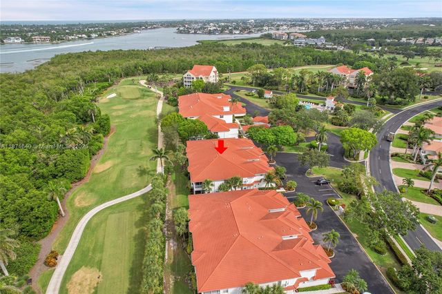 4700 YACHT HARBOR DR 612, Naples, FL 34112