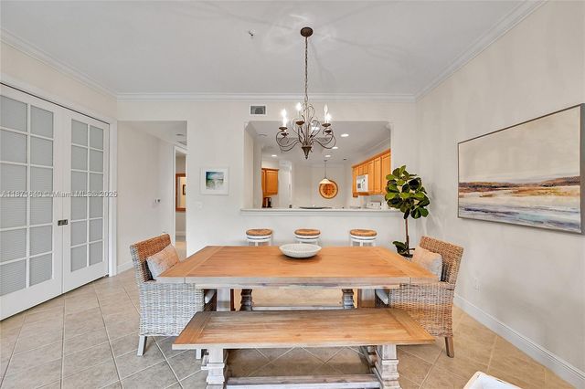 4700 YACHT HARBOR DR 612, Naples, FL 34112