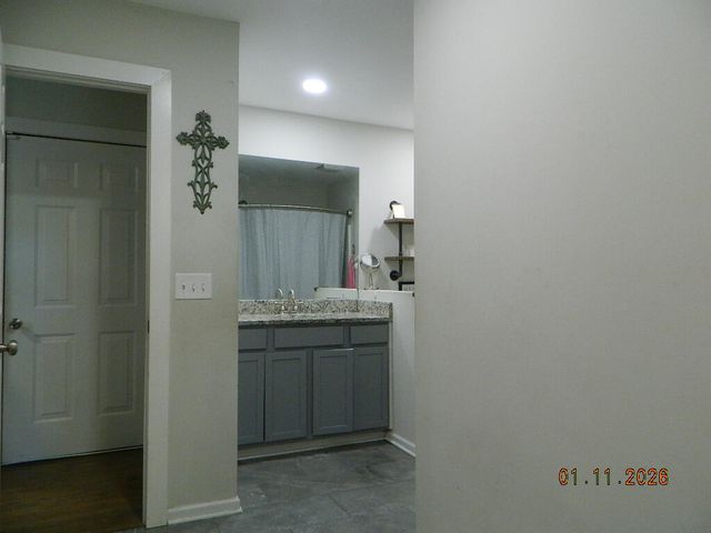 2660 NE Benton Pike NE, Cleveland, TN 37323