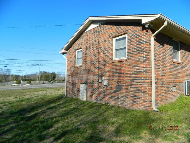 2660 NE Benton Pike NE, Cleveland, TN 37323