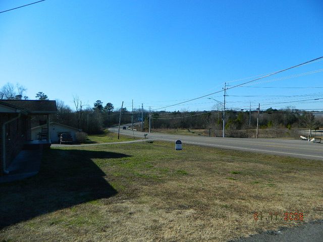 2660 NE Benton Pike NE, Cleveland, TN 37323