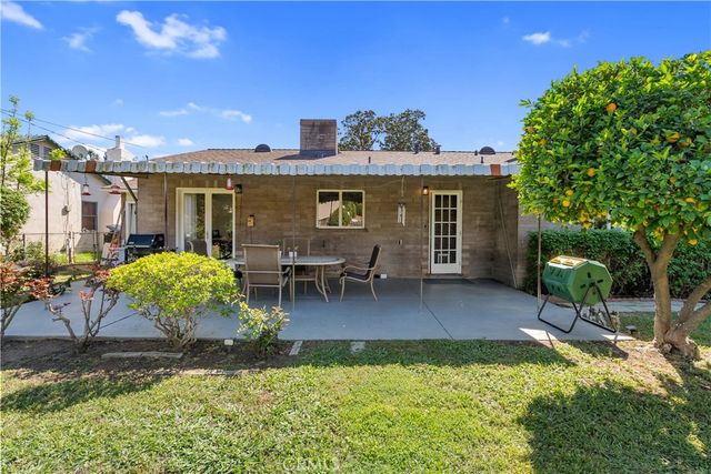 4715 Oakwood Place, Riverside, CA 92506