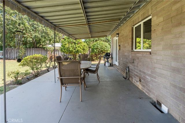 4715 Oakwood Place, Riverside, CA 92506