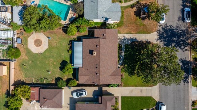 4715 Oakwood Place, Riverside, CA 92506