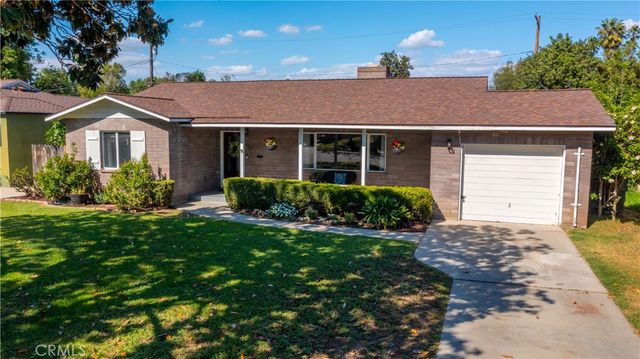 4715 Oakwood Place, Riverside, CA 92506