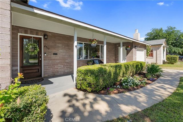 4715 Oakwood Place, Riverside, CA 92506