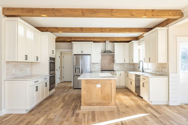 Pear Grove, East Lyme, CT 06333