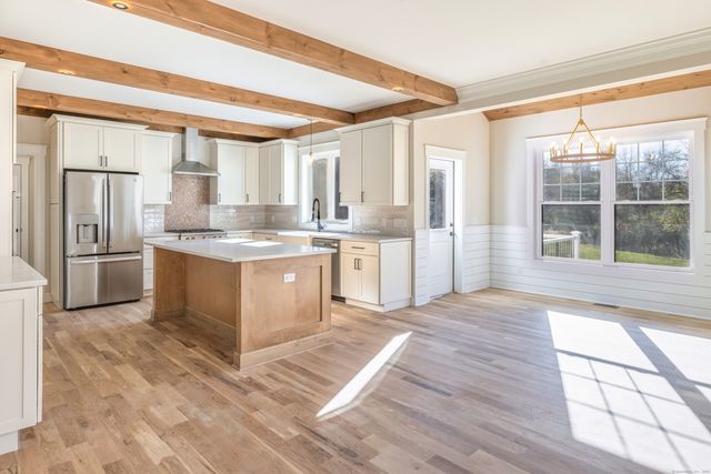 Pear Grove, East Lyme, CT 06333