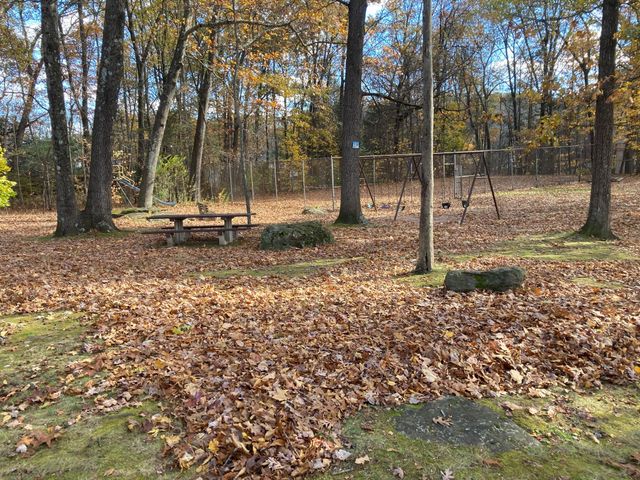 285 Queen Street 4F, Southington, CT 06489